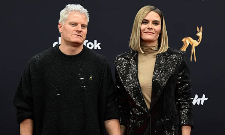 Thomas Spitzer: Karriere, Hazel Brugger, Familie und sein Leben abseits der Bühne Thomas Spitzer